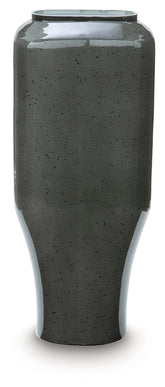 Kierlain Vase